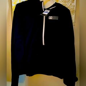 Under Armour Fleece lined pull over hoodie XL